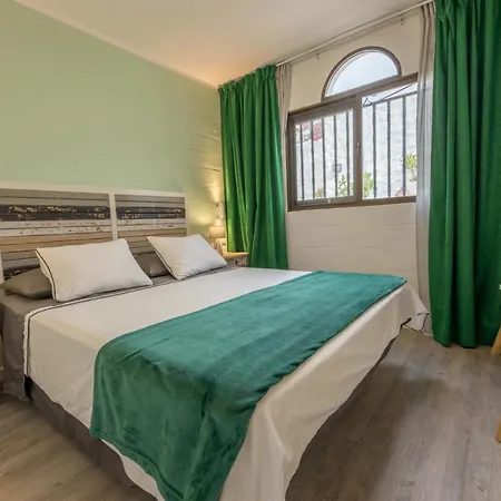 In Front Of The Pool, Large Terrace, Elegant & Confortable, Wi-fi * Costa Calma