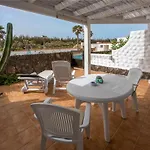 Appartement In Front Of The Pool, Large Terrace, Elegant & Confortable, Wi-fi Costa Calma