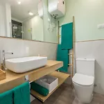 In Front Of The Pool, Large Terrace, Elegant & Confortable, Wi-fi Appartement *